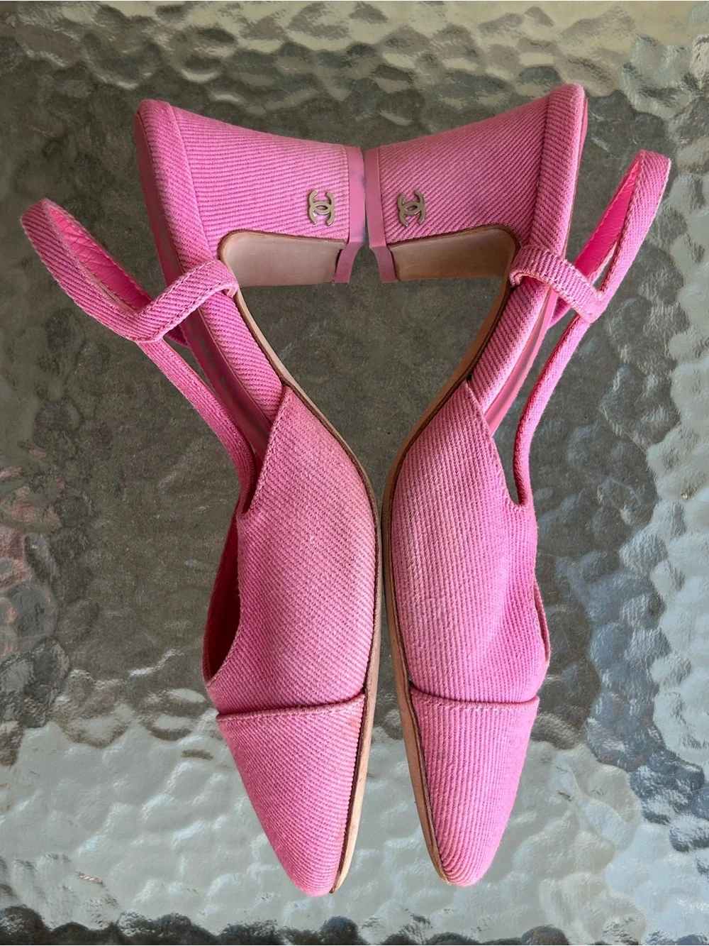 CHANEL Pink Denim CC Slingback Heels sz 37 US 6.5
